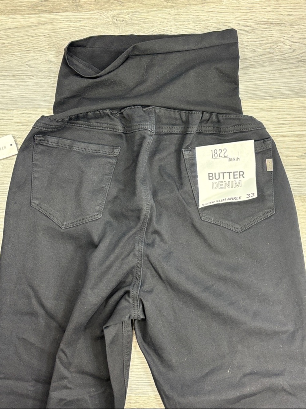1822 Butter Denim Black Maternity Super Slim Ankle Pants - size 33 NWT - Picture 7 of 8